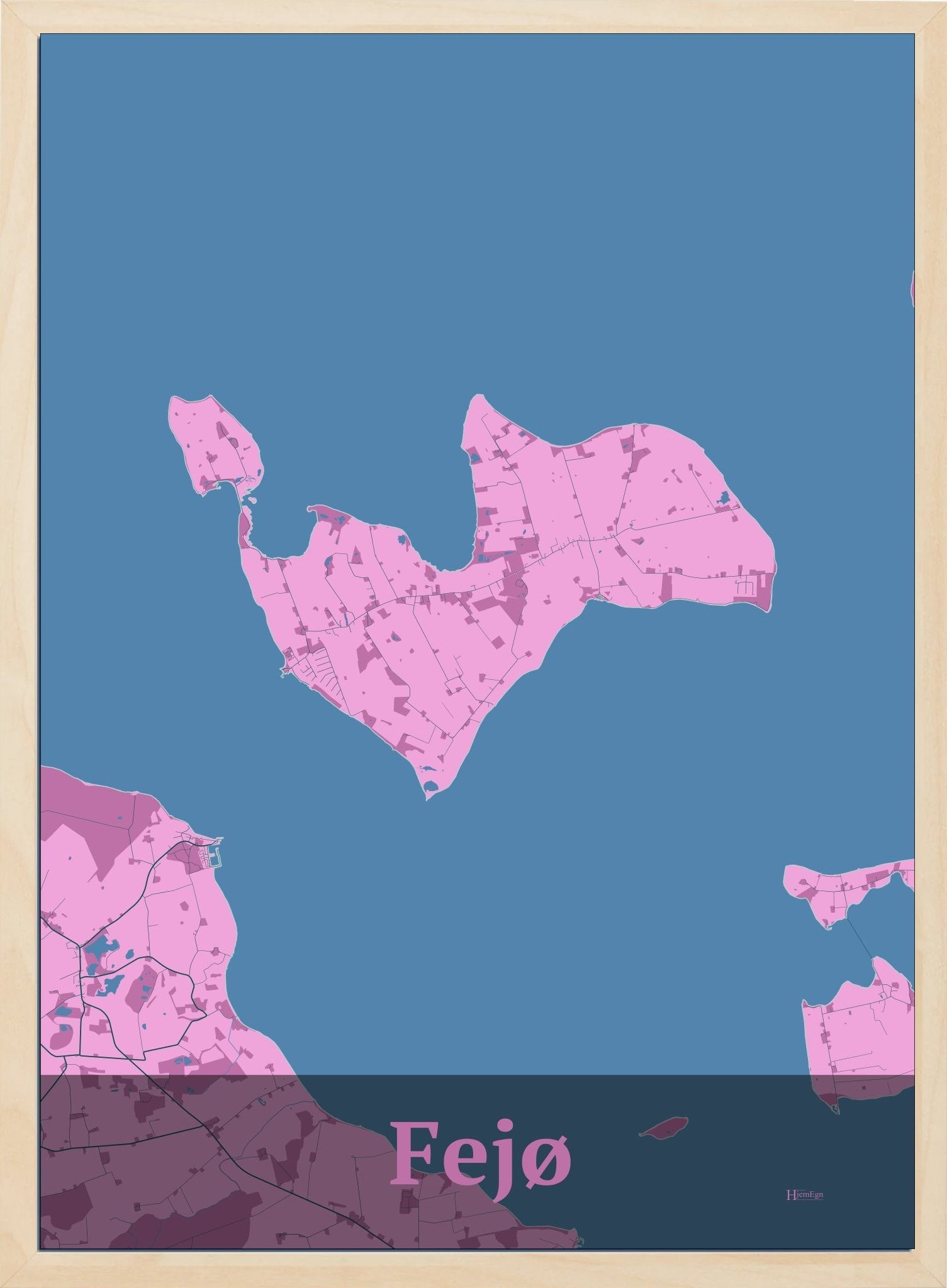 Fejø plakat i farve pastel rød og HjemEgn.dk design firkantet. Design ø-kort for Fejø