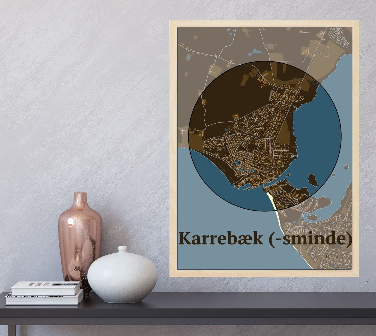 Karrebæk (-sminde) plakat i farve  og HjemEgn.dk design centrum. Design bykort for Karrebæk (-sminde)