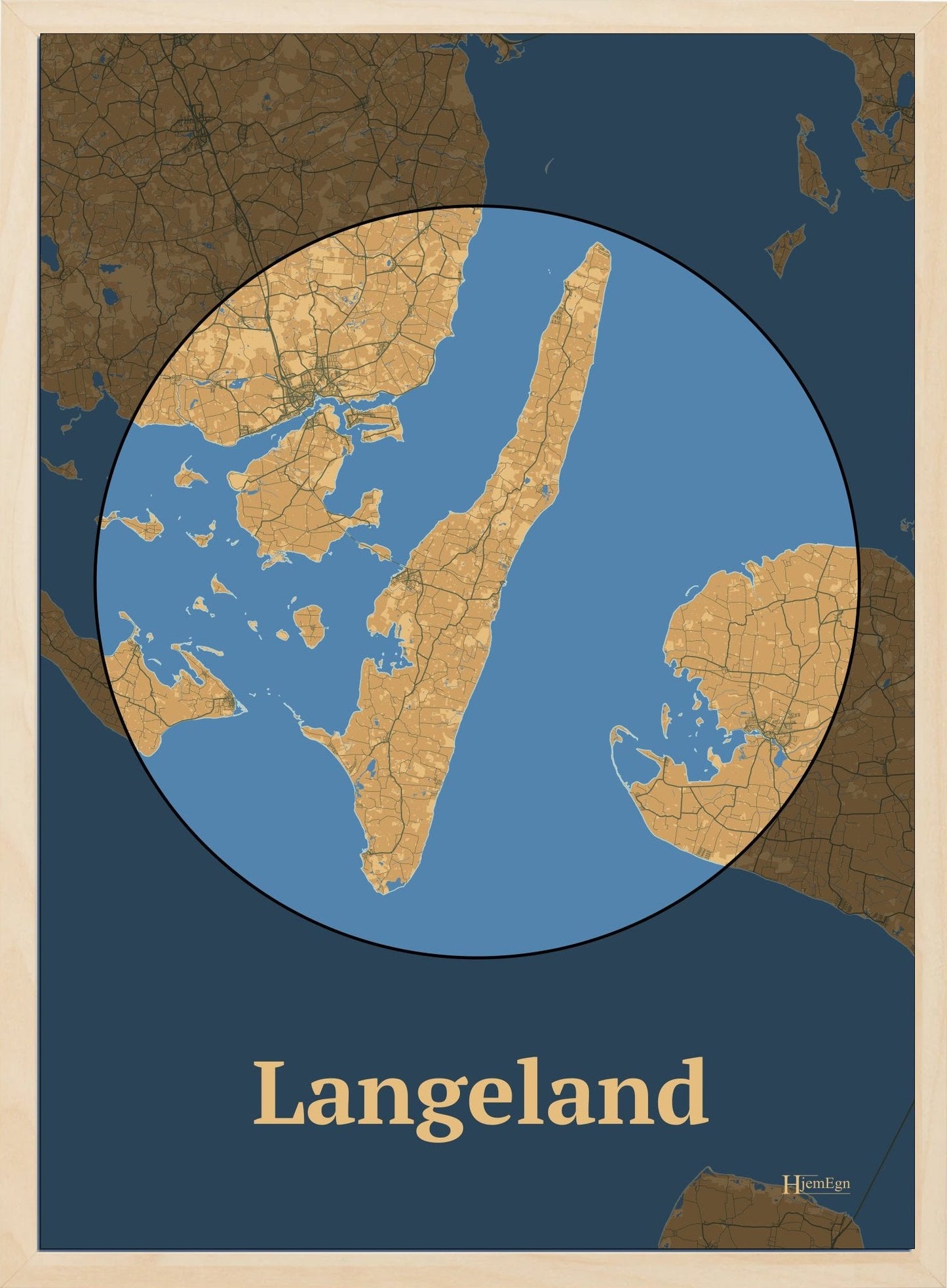 Langeland plakat i farve pastel brun og HjemEgn.dk design centrum. Design ø-kort for Langeland