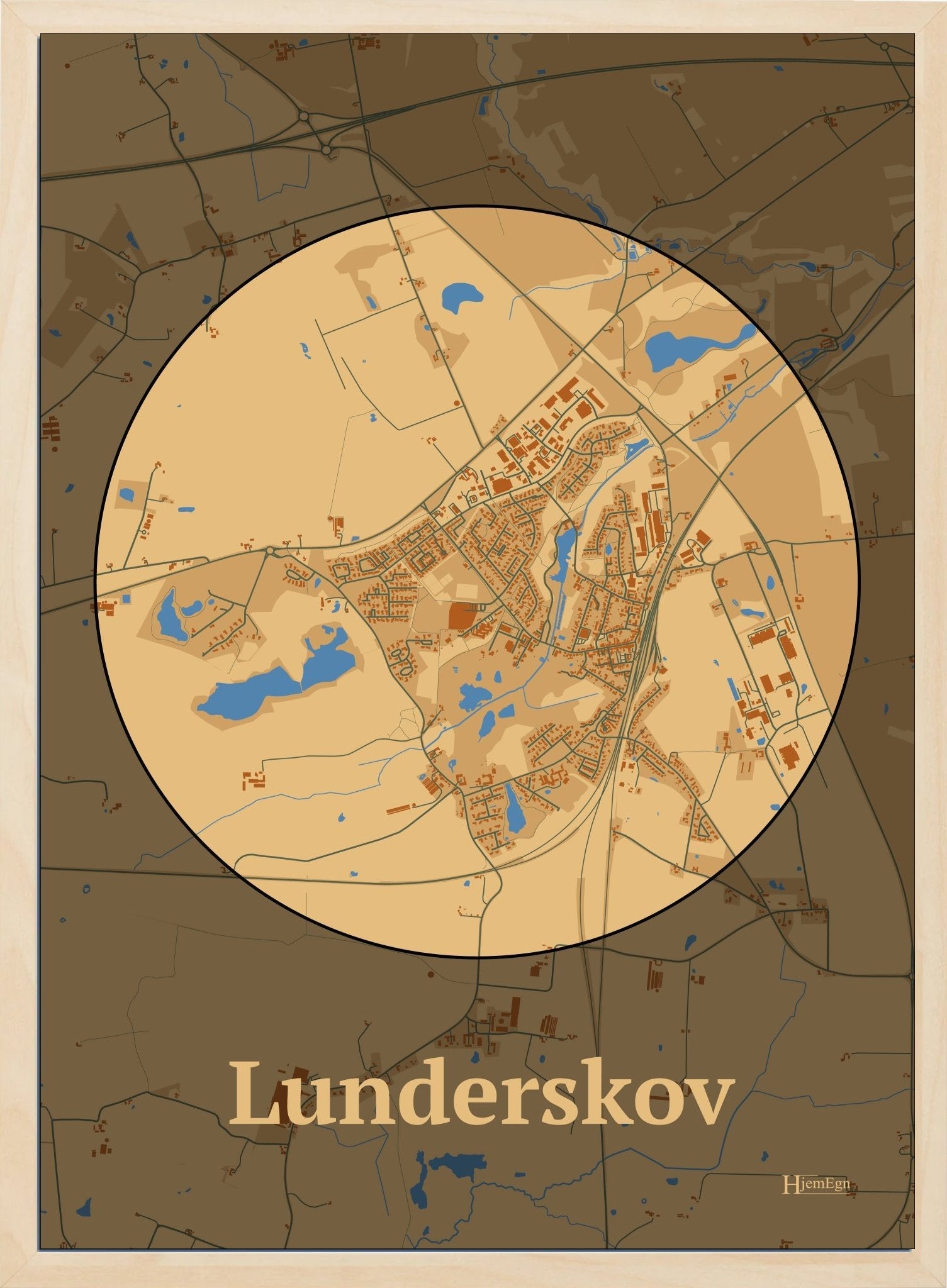 Lunderskov plakat i farve pastel brun og HjemEgn.dk design centrum. Design bykort for Lunderskov