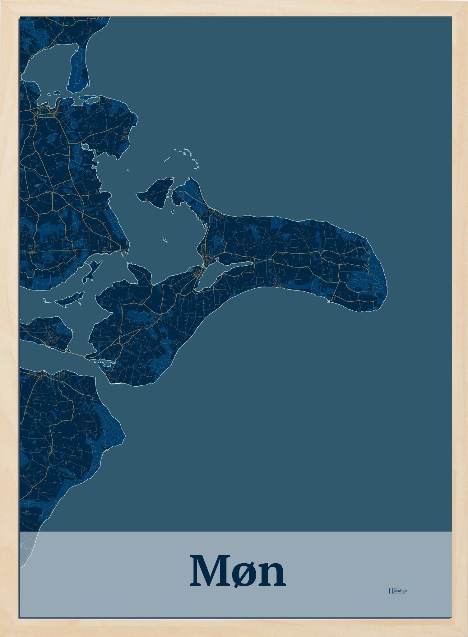 Møn plakat i farve mørk blå og HjemEgn.dk design firkantet. Design ø-kort for Møn