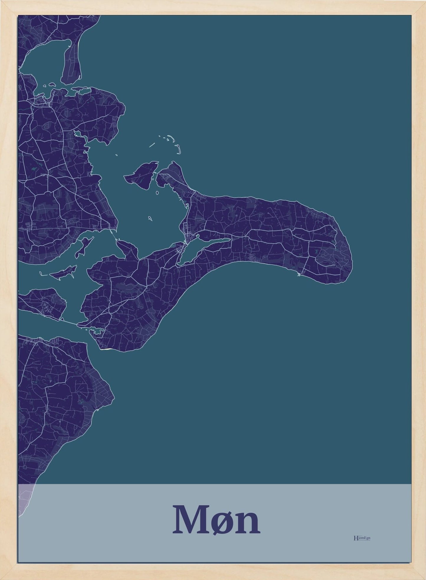 Møn plakat i farve mørk lilla og HjemEgn.dk design firkantet. Design ø-kort for Møn