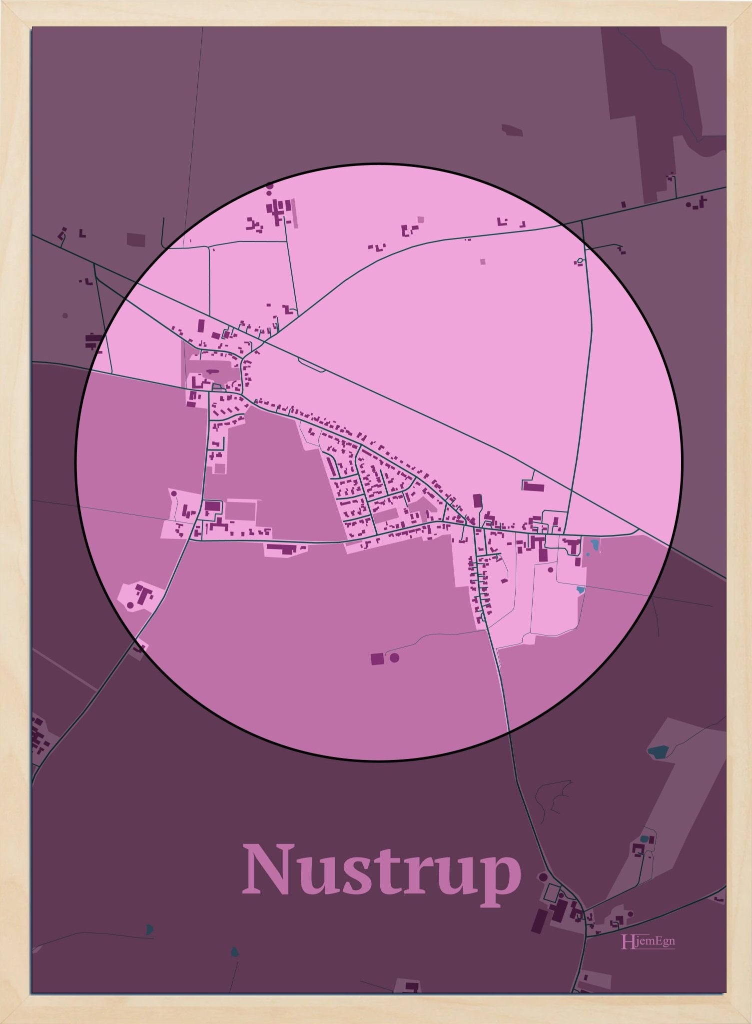 Nustrup plakat i farve pastel rød og HjemEgn.dk design centrum. Design bykort for Nustrup