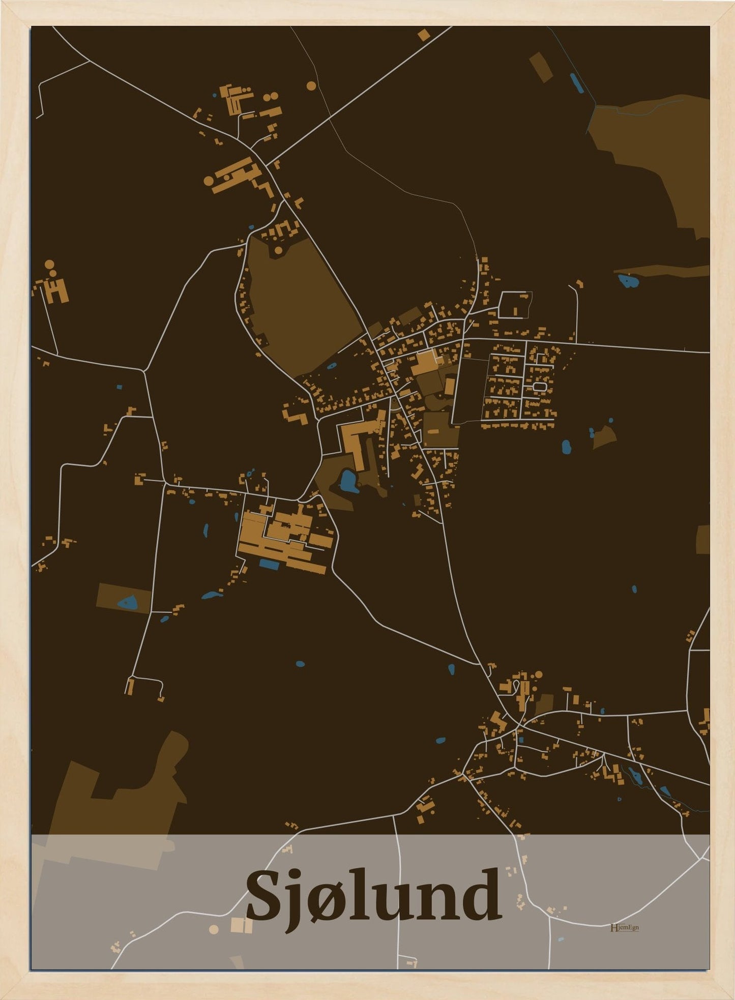 Sjølund plakat i farve mørk brun og HjemEgn.dk design firkantet. Design bykort for Sjølund