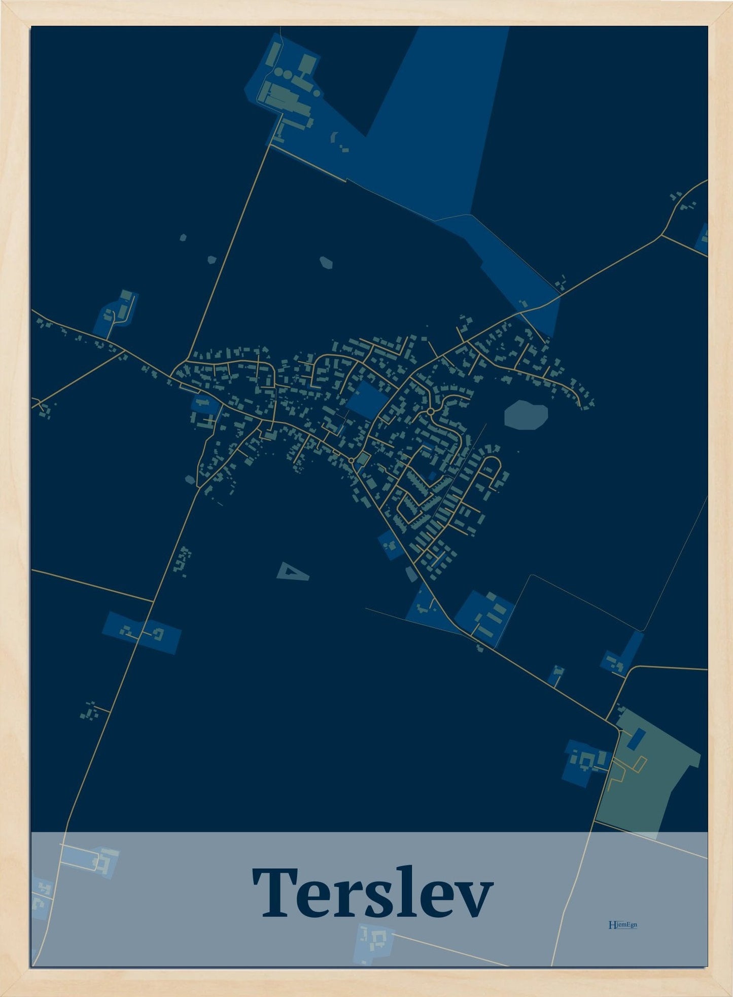 Terslev plakat i farve mørk blå og HjemEgn.dk design firkantet. Design bykort for Terslev
